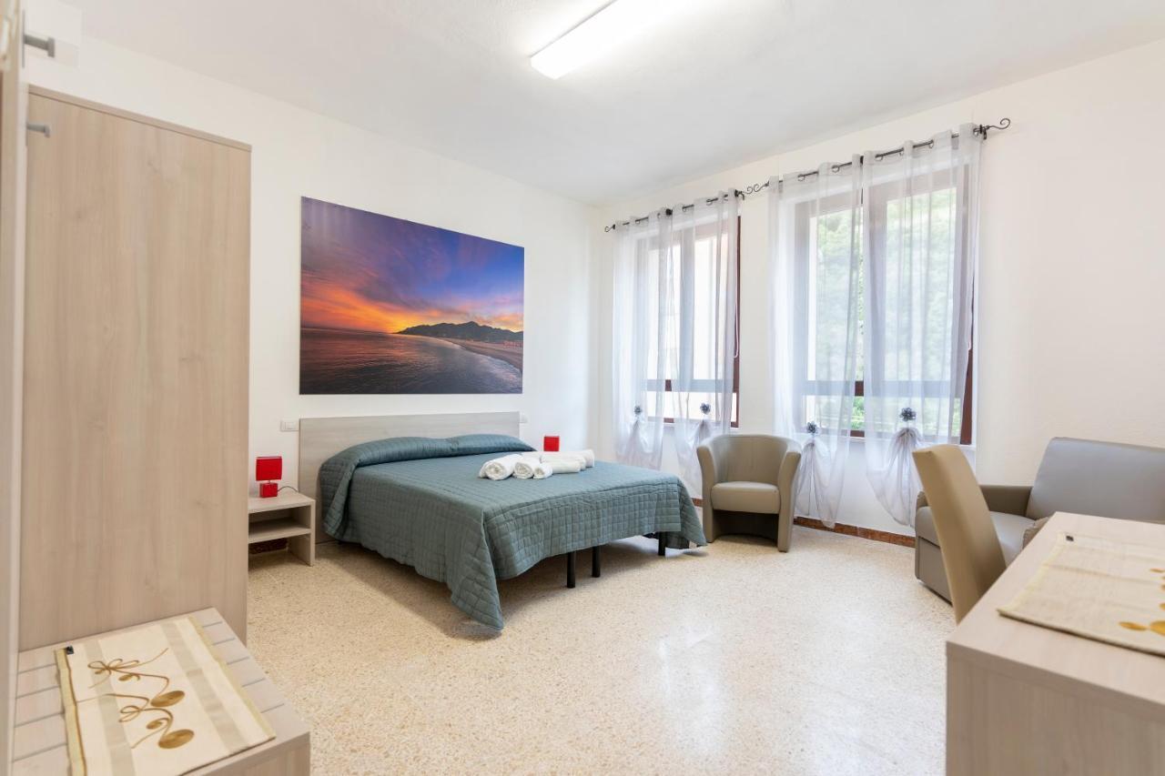 Hotel Dei Tacchi Osini Eksteriør bilde
