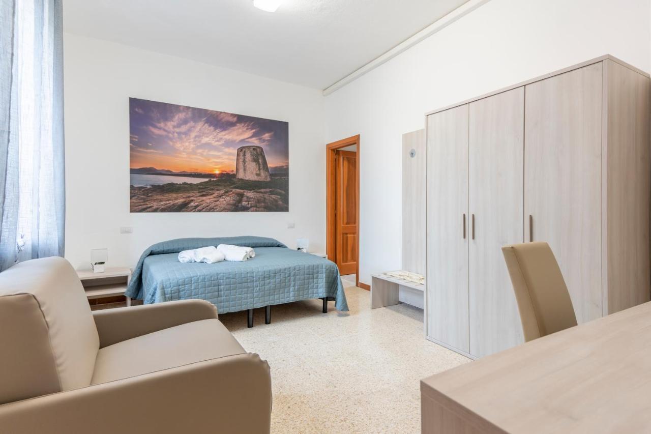 Hotel Dei Tacchi Osini Eksteriør bilde